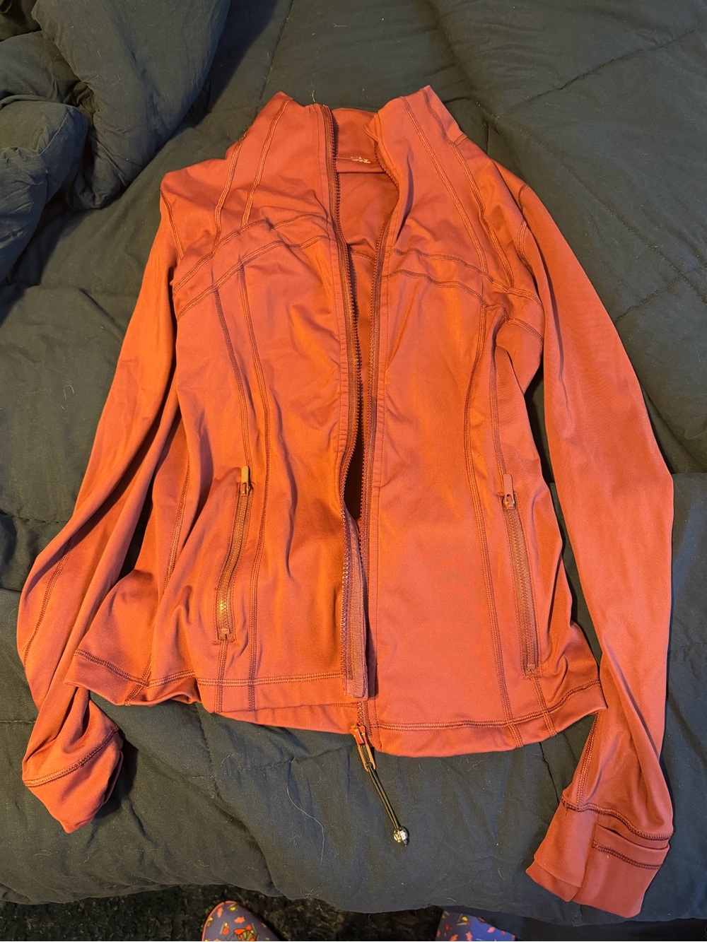 Lululemon burgundy define jacket size 8